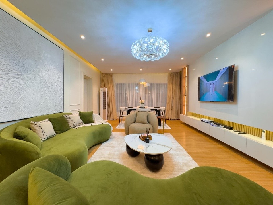 2 BED LUXURY APARTMENT