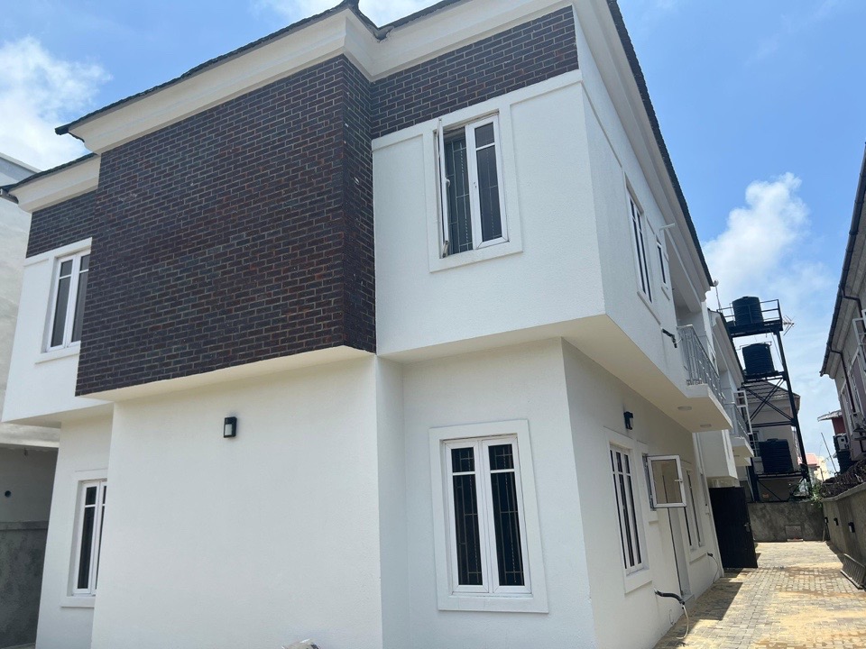 Serviced 2 Bedroom Apartments